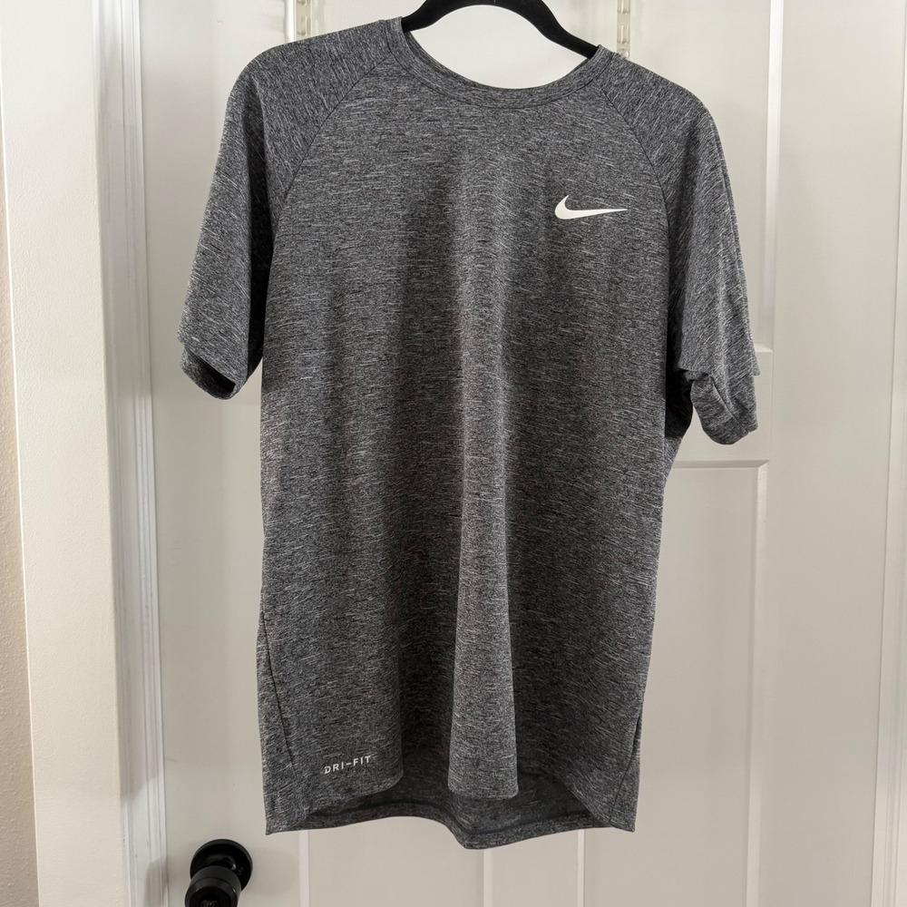 Nike Swim Dri-FIT Shirt Mens Medium Gray Heathered UPF 40+ Minimalist Gorpcore